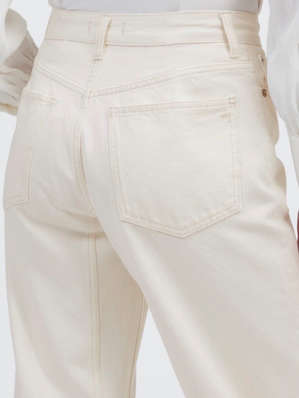 Madewell Darted Barrel Leg Jeans Off-White - Picture 3 of 7